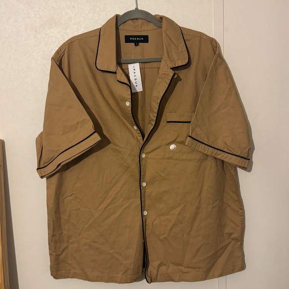 PacSun Casual SS Button Down - Picture 1 of 3